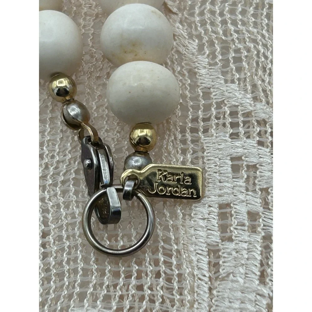 1980s Karla‎ Jordan Natural Stone Beaded Necklace Carved Medallion Cream #4524